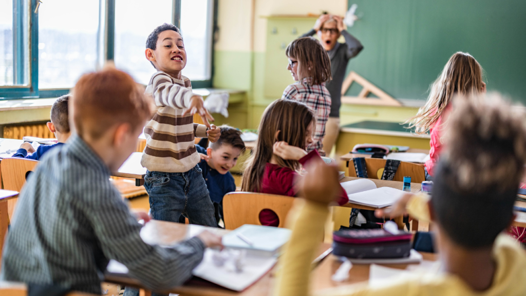 2 Mistakes Keeping You in Referee Mode - The Inspired Classroom